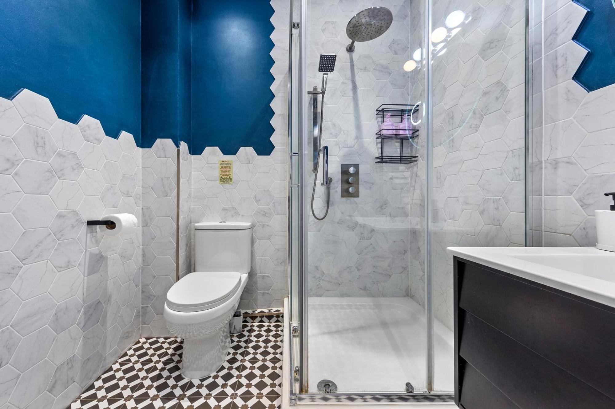 Stylish 2 Bedroom Apartment In Westminster Sleeps 5 With Ac London Eksteriør bilde